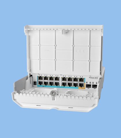 سوییچ netPower 15FR میکروتیک